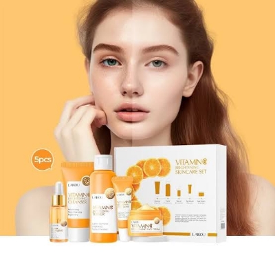 Picture of LAIKOU Vitamin C Skincare Set (Cleanser, Toner, Serum, Eye Cream & Face Cream)