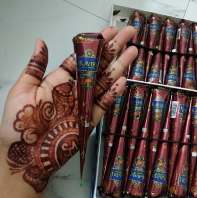 Picture of Kaveri Mehendi Cone (25gm) 1pcs