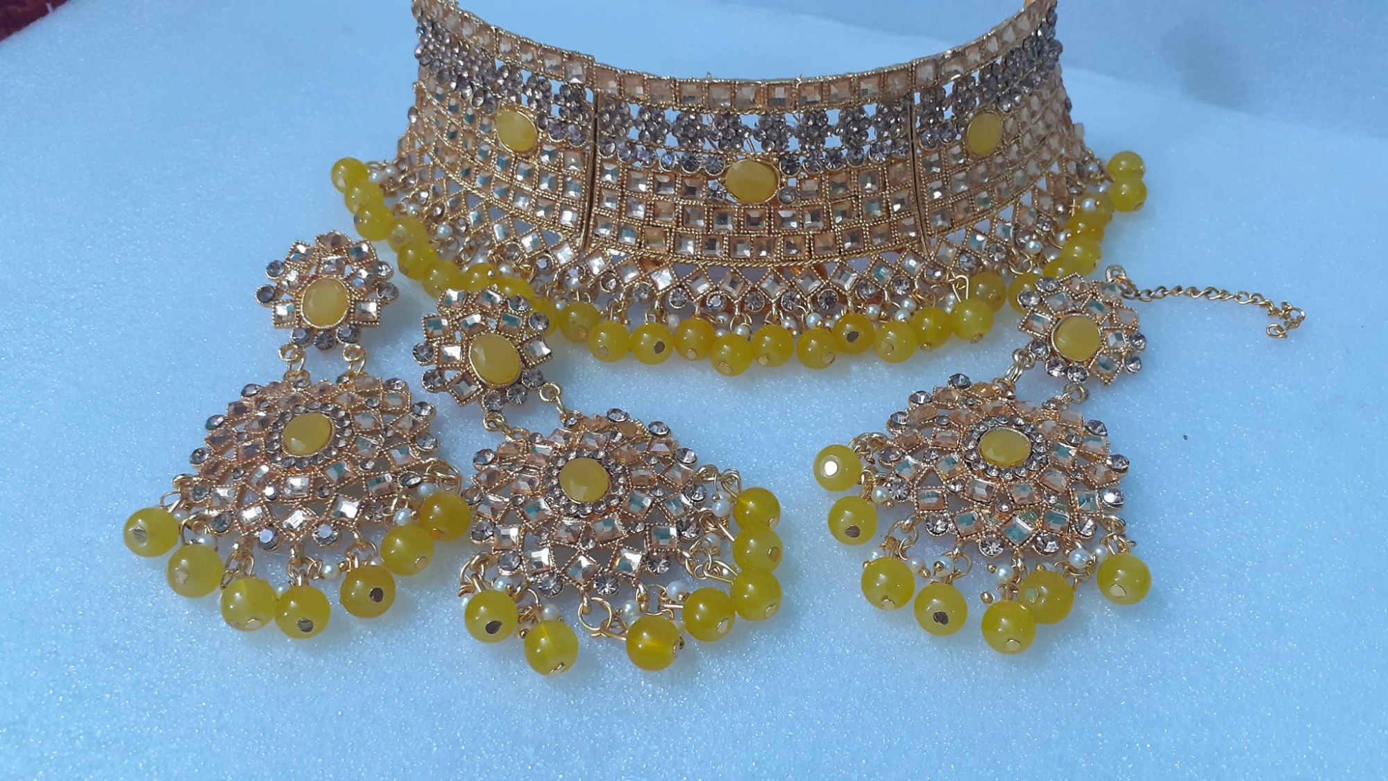 Picture of Bridal Wedding Ornament For Women