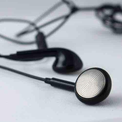 Picture of Junerose On Ear Headphone with mic For All Mobile