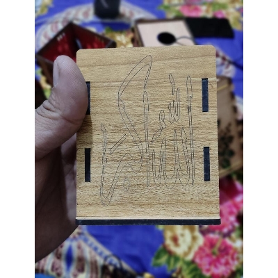 Picture of wooden pen,slip pad,visiting holder