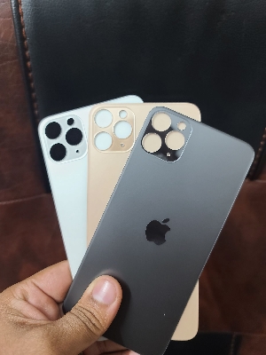 Picture of bachshell for iPhone 11 pro max battery door glass replacement