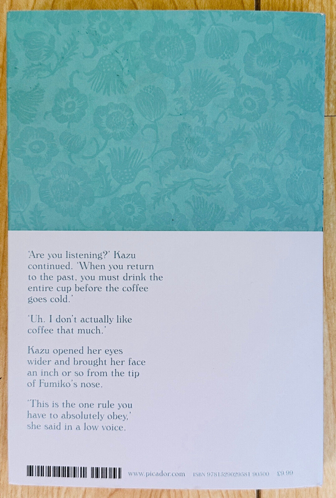 Picture of Before the Coffee Gets Cold by Toshikazu Kawaguchi