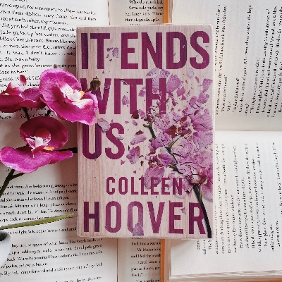 Picture of It Ends with Us 2 Books Series by Colleen Hoover