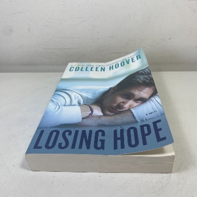 Picture of Losing Hope: A Novel by Colleen Hoover