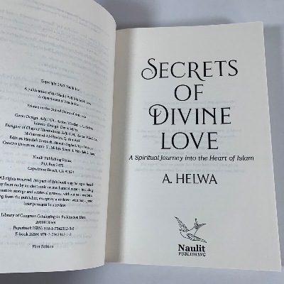 Picture of Secrets of Divine Love: A Spiritual Journey into the Heart of Islam