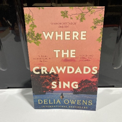 Picture of Where the Crawdads Sing Novel by Delia Owens