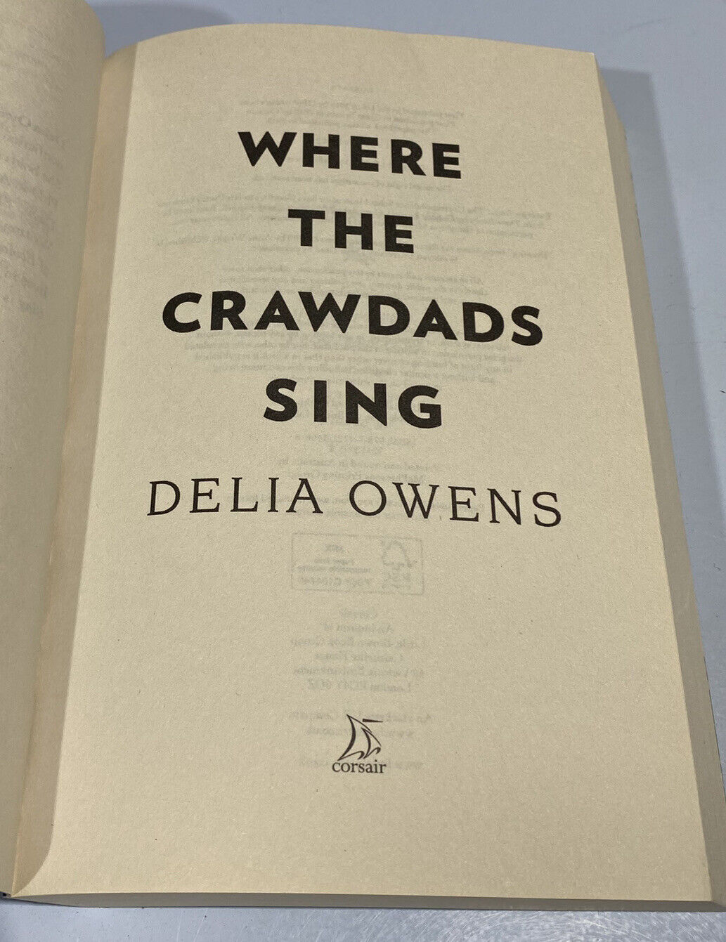 Picture of Where the Crawdads Sing Novel by Delia Owens