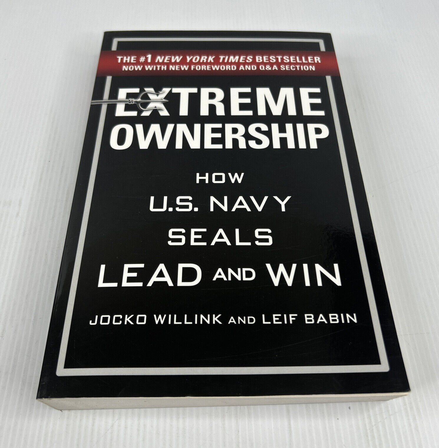 Picture of Extreme Ownership: How U.S. Navy SEALs Lead and Win Book by Jocko Willink and Leif Babin