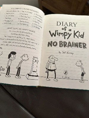Picture of Diary of a Wimpy Kid: No Brainer(Paperback)