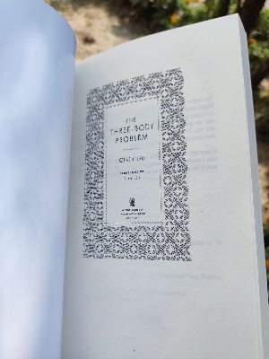 Picture of The Three-Body Problem (The Three-Body Problem Series,1) by by Cixin Liu (Translator Joel Martinsen)- Paperback