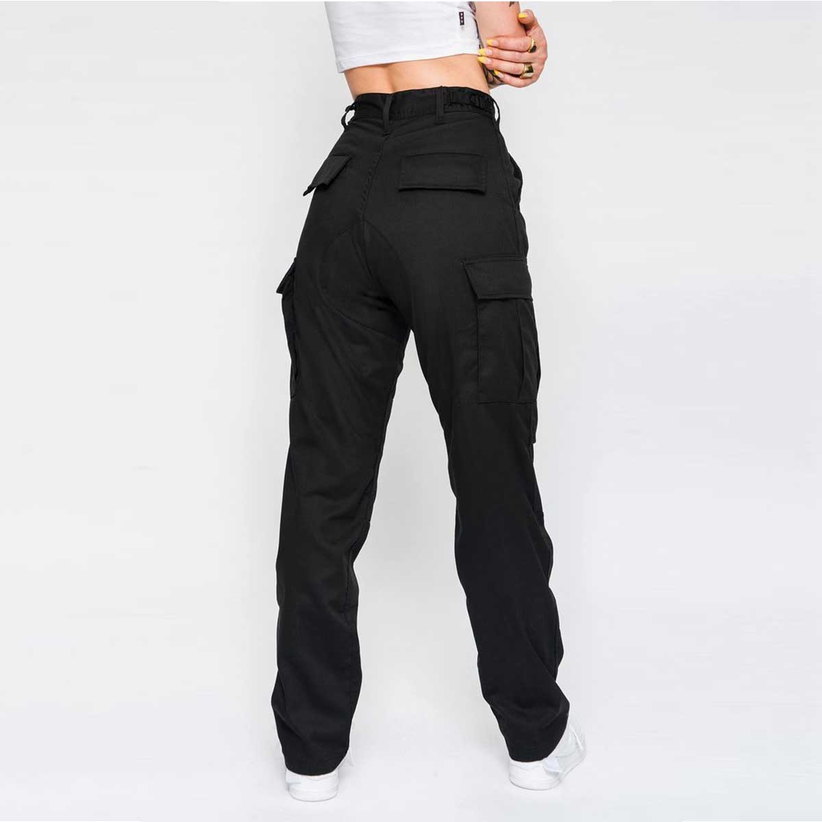Picture of Stylish cargo pant for women black color | Six pocket cargo mobile pant for women at cheap price | High quality pant for women cotton at low price - Premium black colour pants new collection 2024