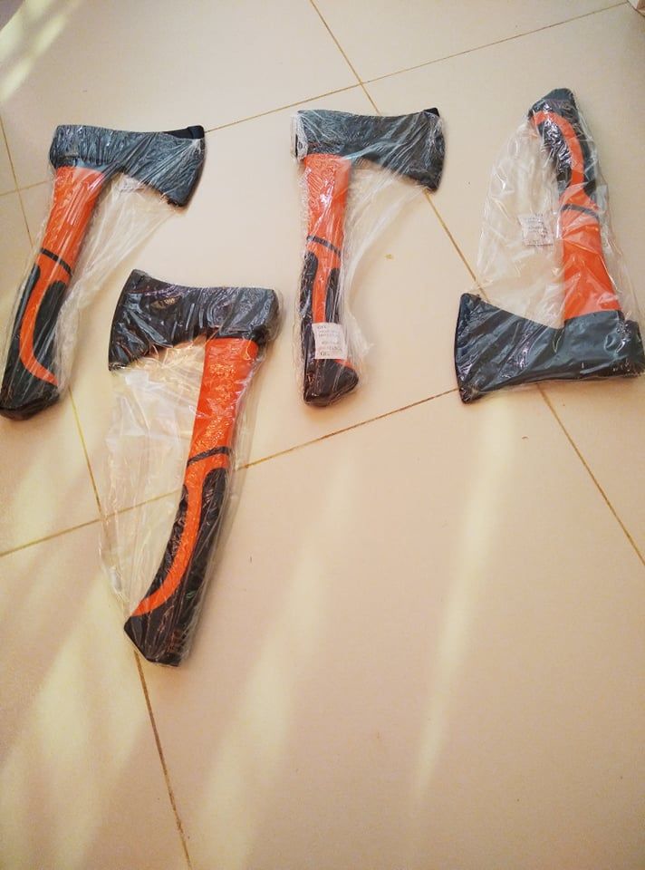 Picture of 1 Piece Wood Cutting Axe or Kural