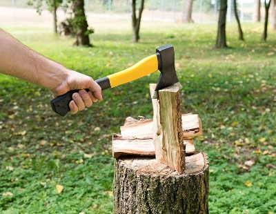 Picture of nWood Cutting Axe or Kural