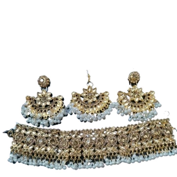 Picture of Nice Stone Choker Necklace with Earrings and tickli set