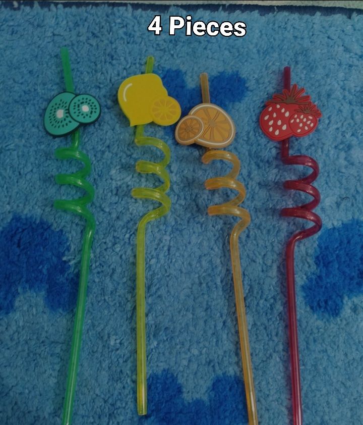 Picture of 4 Pieces Strong Straws or Pipes for Juice drink