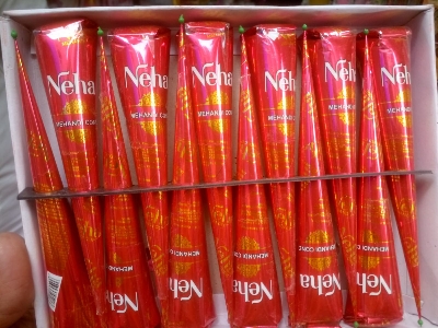 Picture of 3 Pieces Neha Red Mehedi Cones