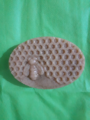 Picture of Handmade Chondon and Honey Soap Bar - 100 grm (1 piece)