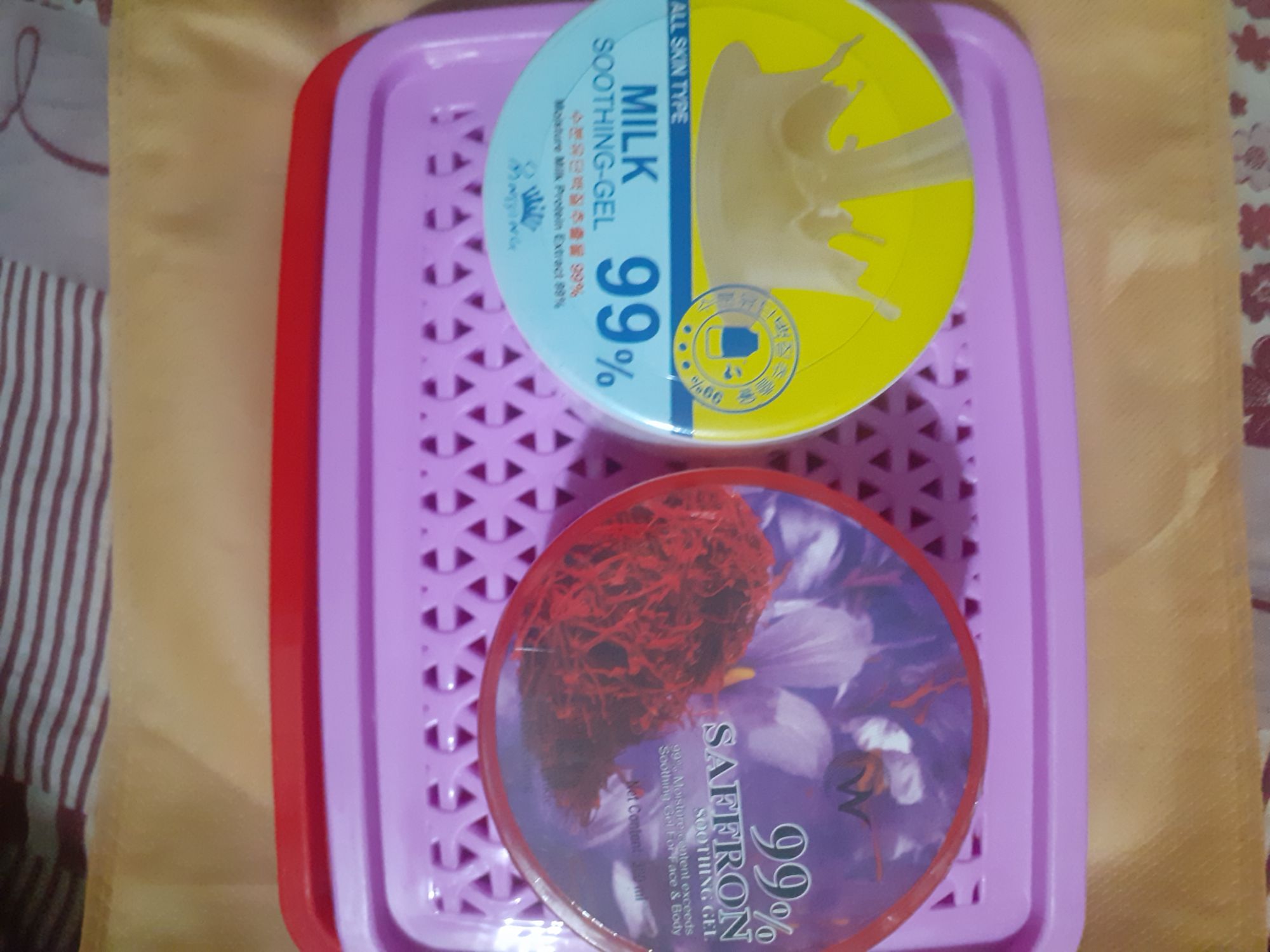 Picture of 99% Milk Soothing gel and Safran Soothing gel (300 ml)combo pack