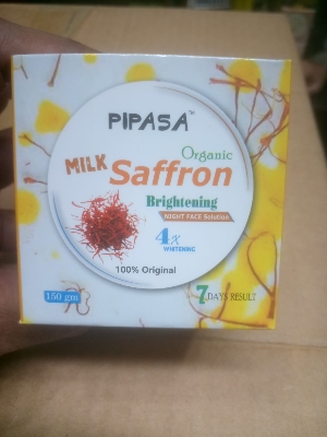 Picture of Pipasa Milk Saffron Whitening Night Face Solution (150 g)