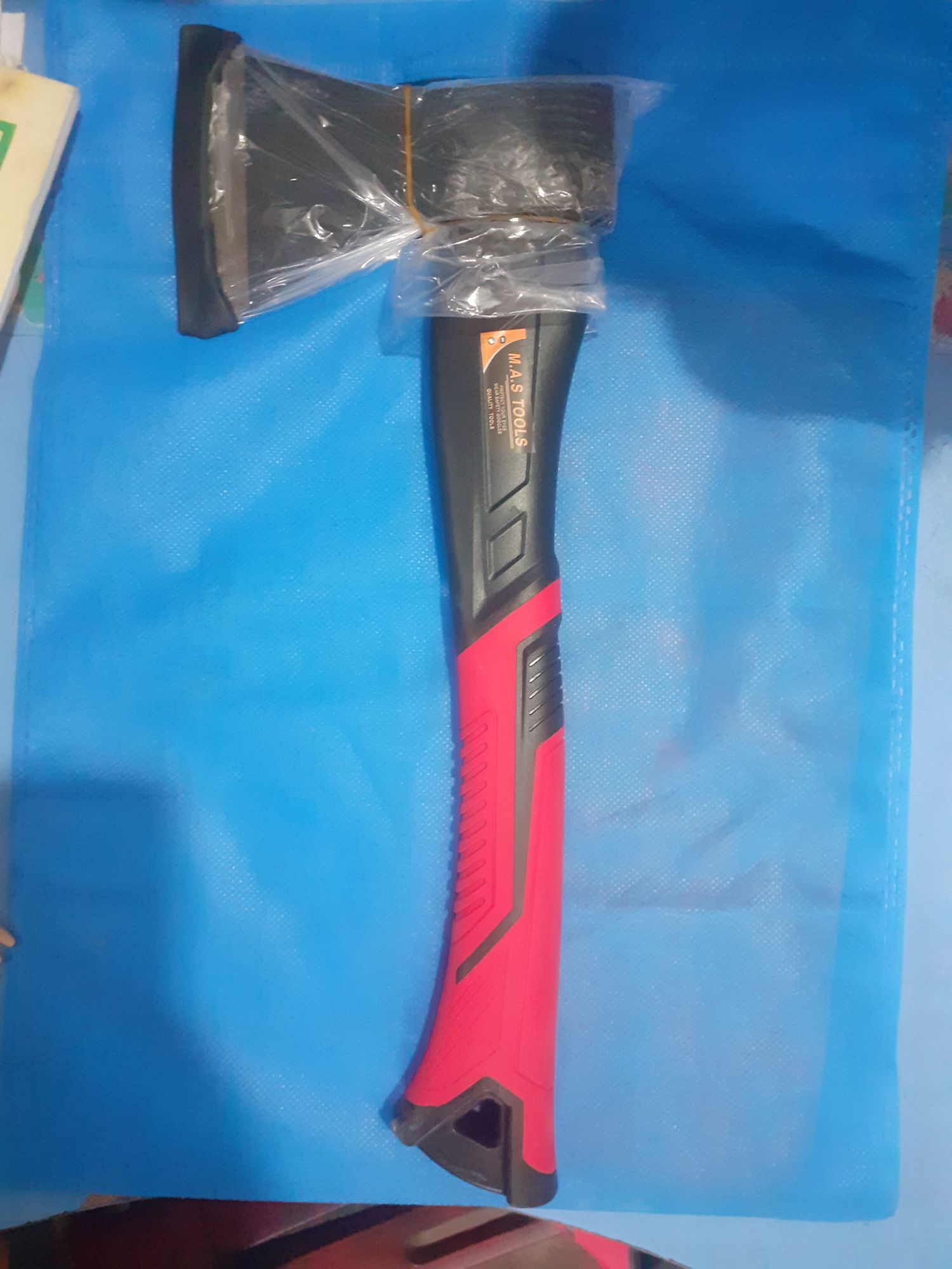 Picture of Hign quality Axe for wood cutting Or as fire tool