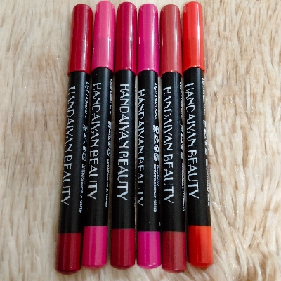 Picture of CLASSIC HUDA BEAUTY Wooden Pencil Lipstick Set -12/6 Pieces