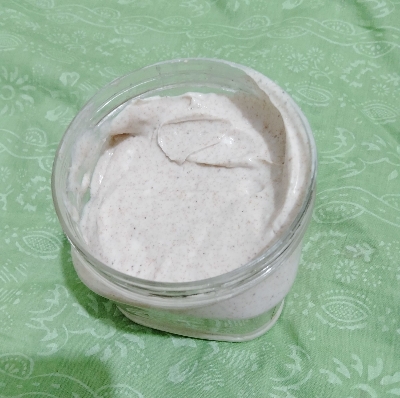 Picture of Kaniz Apricot Facial Scrub 500gm