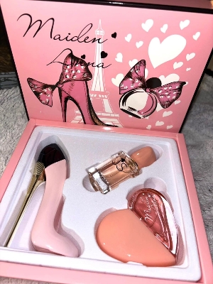 Picture of 3-in-1 perfume set.Maiden Anna.