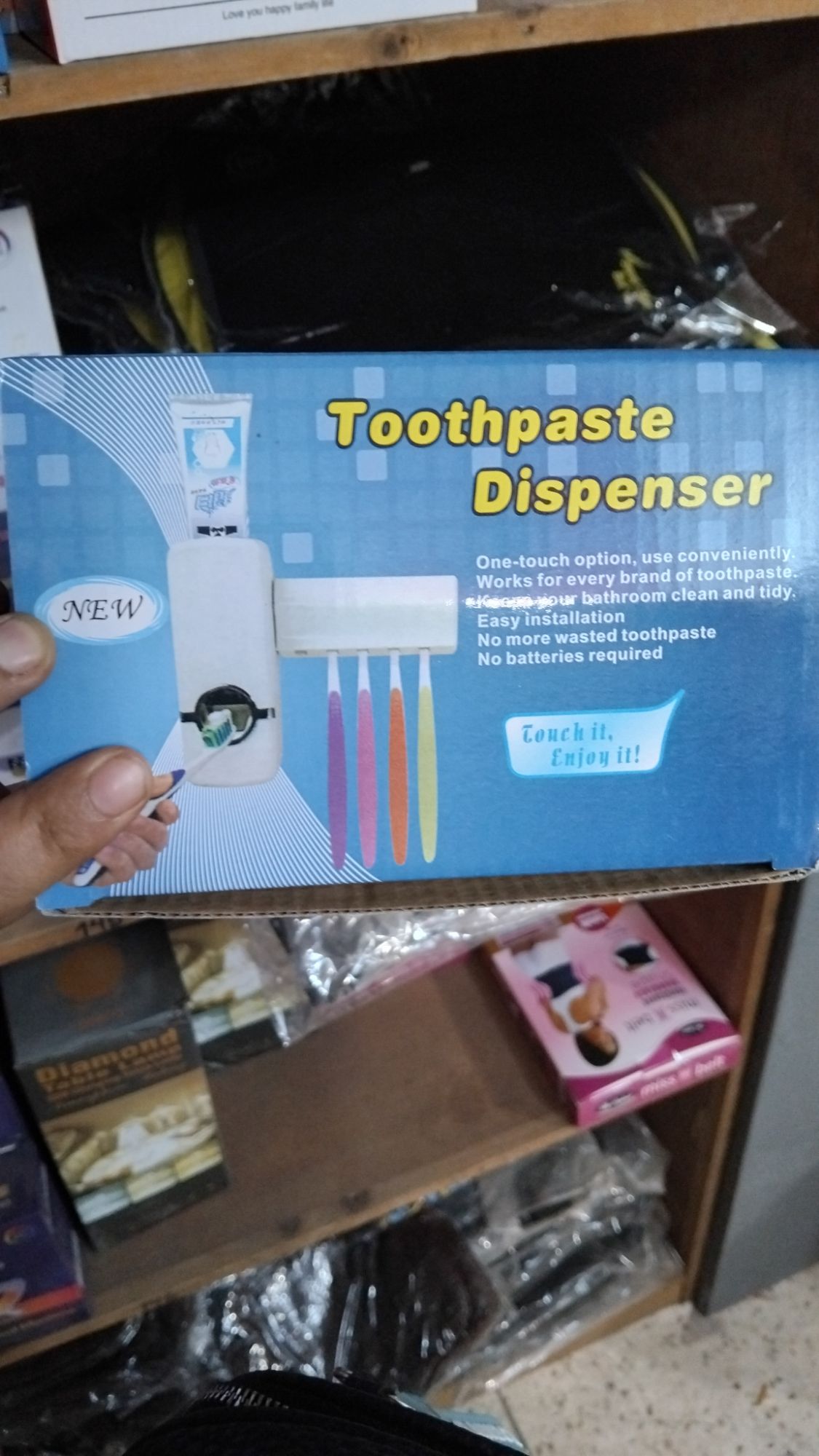 Picture of Automatic Toothpaste Dispenser with Toothbrush Holder