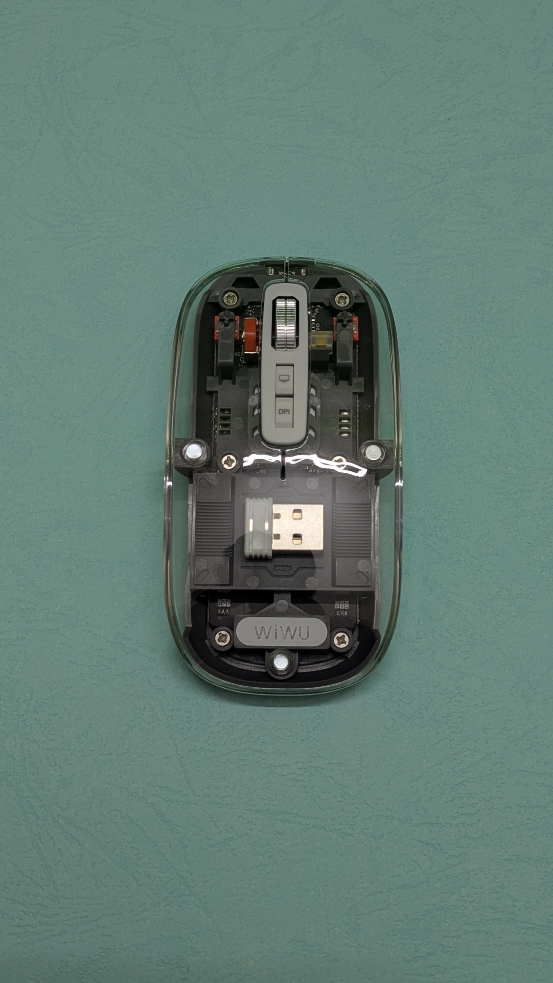 Picture of WiWU WM105 Crystal Magnetic Wireless Mouse