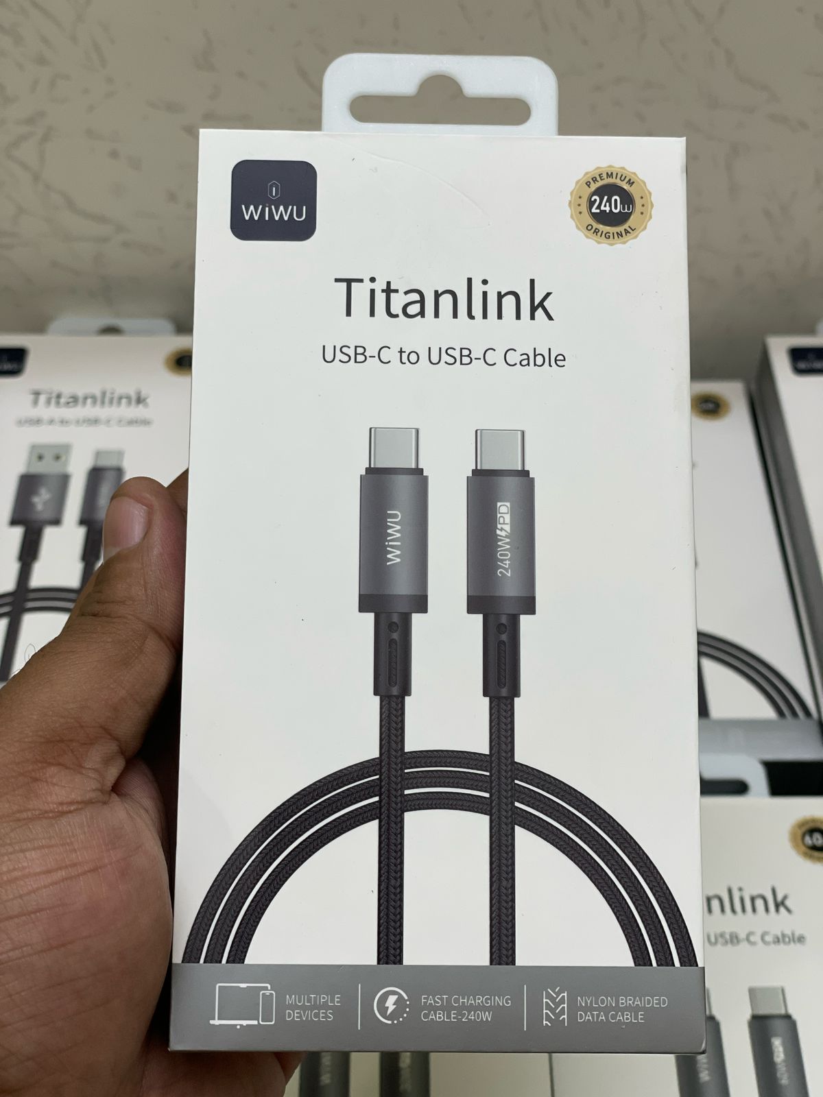 Picture of WiWU 1M Aluminum alloy Nylon braided TITAN LINK Series Charging Cable with 240W USB-C to C #Wi-C058