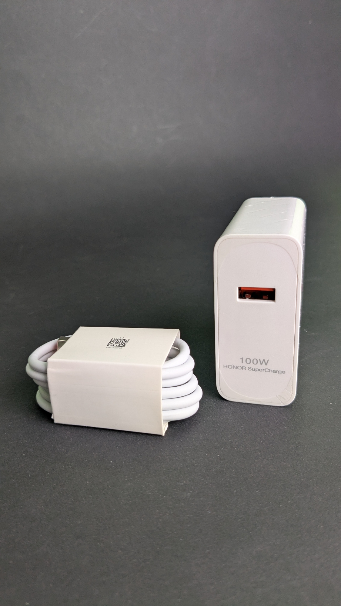 Picture of HONOR SuperCharge Power Adapter (Max 100W)