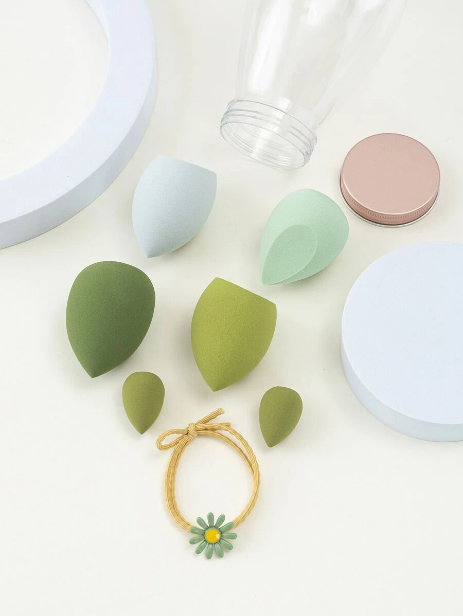 Picture of 6 piece Beauty Blender Makeup Puff Set With Cute bottle - Makeup Sponge Puff set - Green Color Set