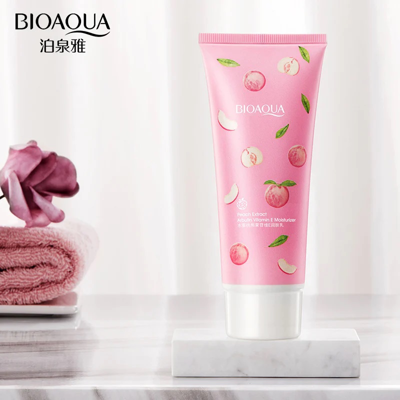 Picture of BIOAQUA Peach Extract Amino Acid Cleanser Gentle Cleansing Moisturizing Foaming Cleanser 100g