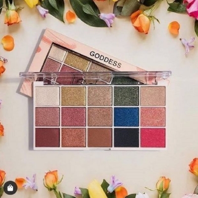 Picture of Technic Goddess 15 Color Pressed Pigment Eye Shadow Palette - Goddess - 30g