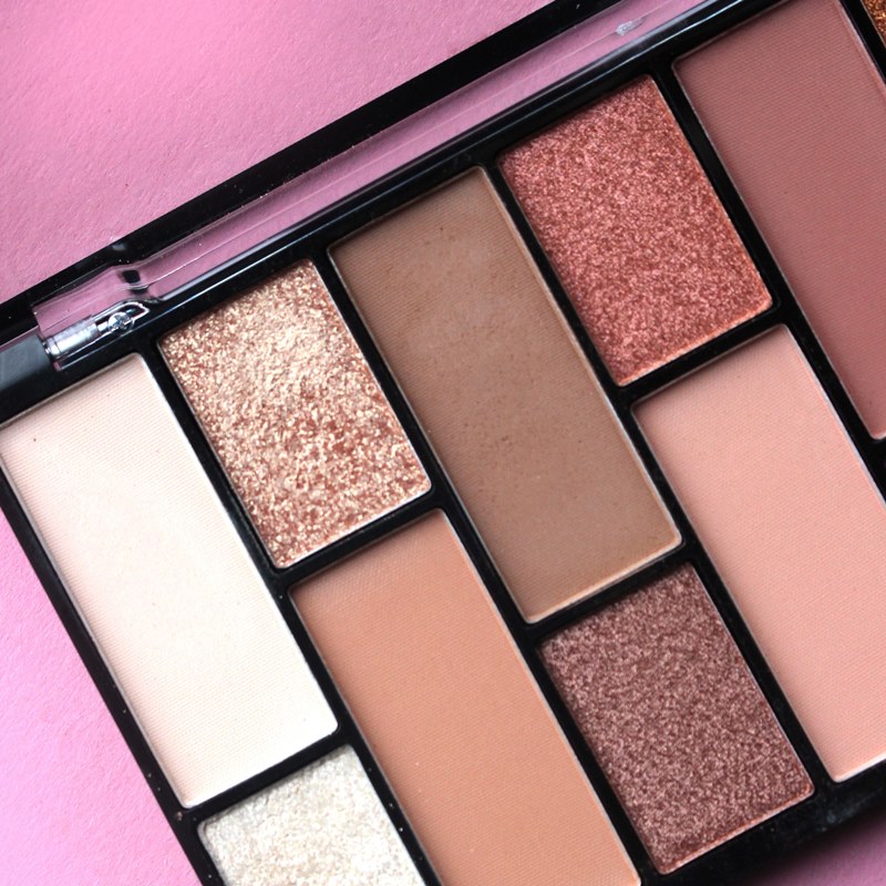 Picture of Technic Exposed 16 Color Pressed Pigment  Eye Shadow Palette - Exposed - 30g