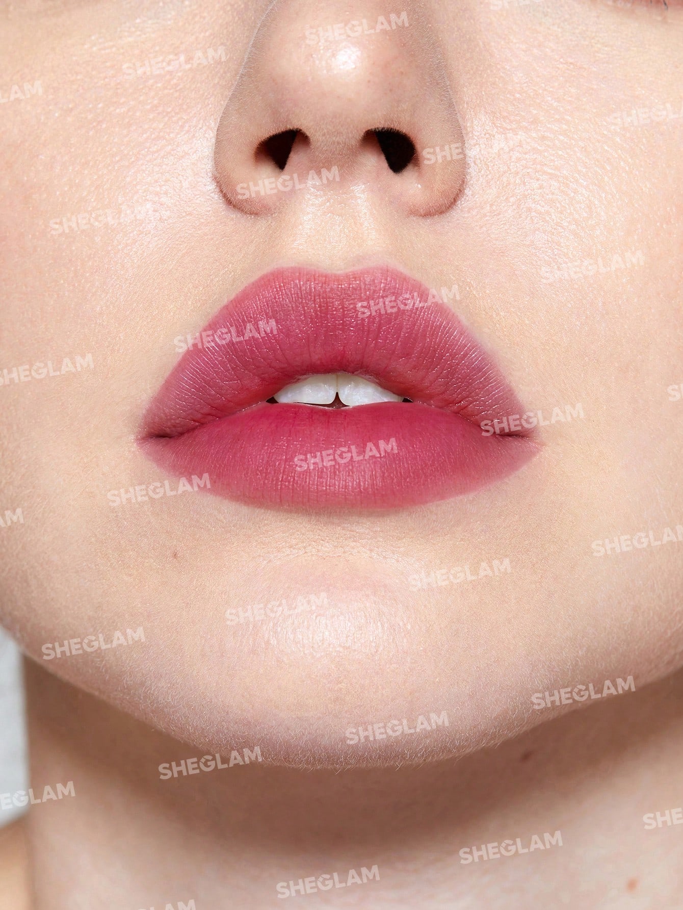 Picture of SHEGLAM - For The Flush Lip & Cheek Tint ● It's Chili (Strawberry)