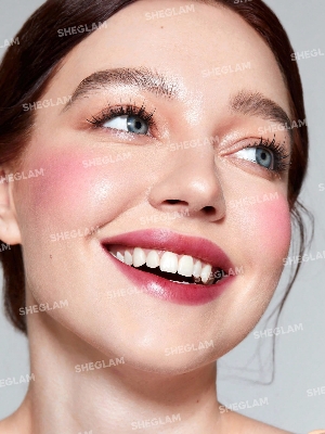 Picture of SHEGLAM - For The Flush Lip & Cheek Tint ● It's Chili (Strawberry)