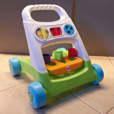 Picture of Fisher Price FYK65 ECL Busy Activity Walker