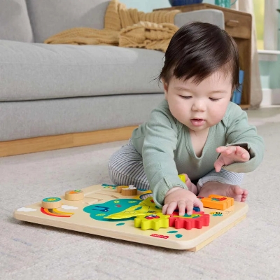 Picture of Fisher Price JDM53 Wood Activity Station