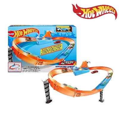 Picture of Hot Wheels GJM75 (GBF81) Rapid Raceway Champion Playset, Ages 5+