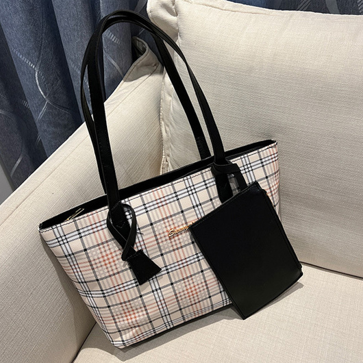 Picture of Women's Large Plaid Tote Bag – Korean-Style Fashionable Shoulder Handbag for Shopping & Daily Use
