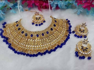 Picture of Exclusive Bridal Jewellery Set 3