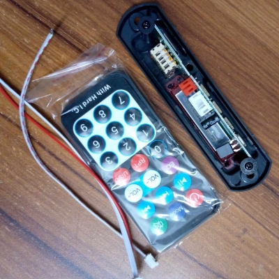 Picture of Car MP3 Decoder Board 5V 12V Bluetooth Car MP3 Amplifiers USB FM TF Radio Audio Module Music Speaker 3.5mm TF Card AUX DIY Remote Control