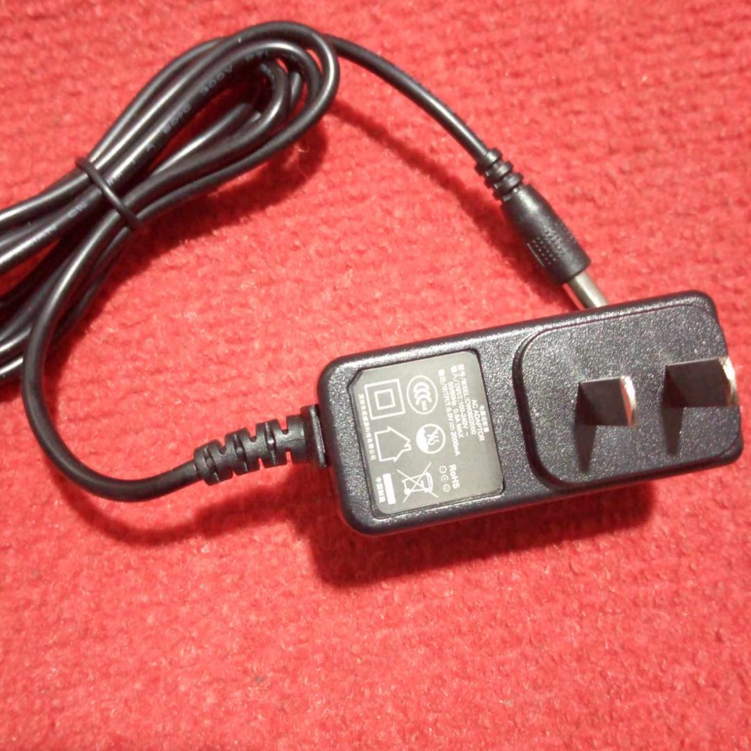 Picture of 6V 2A WHITE/BLACK AC 220V To DC 6V 2A Power Supply Adapters Chargers 6V 2Amp Chargers Adaptors For LED Strip Lights Adapters - Multi Plug - Multi Plug