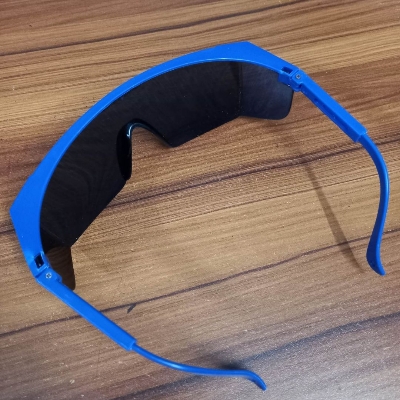 Picture of BLACK Glass Work Safety Eye Protection Glasses Electrical Trade Tools & Testers