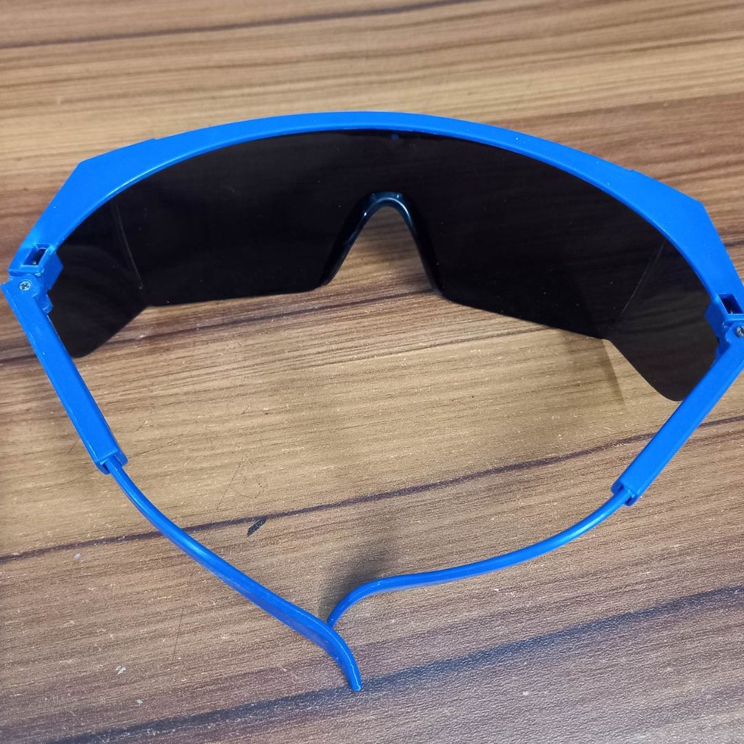 Picture of BLACK Glass Work Safety Eye Protection Glasses Electrical Trade Tools & Testers