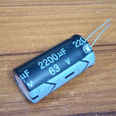 Picture of 2200uF 63V RADIAL Electrolytic Capacitor 2200uF 63V Radial Polarized Aluminum Electrolytic Capacitors 2 Pin Leads Connections Leg