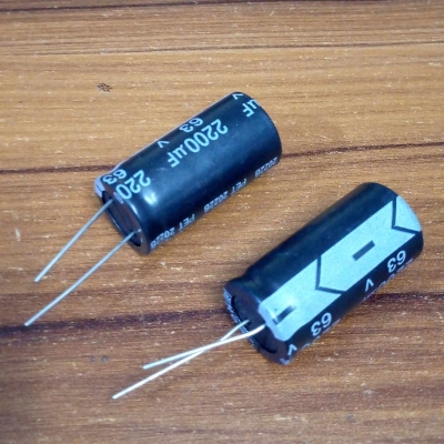 Picture of 2200uF 63V RADIAL Electrolytic Capacitor 2200uF 63V Radial Polarized Aluminum Electrolytic Capacitors 2 Pin Leads Connections Leg