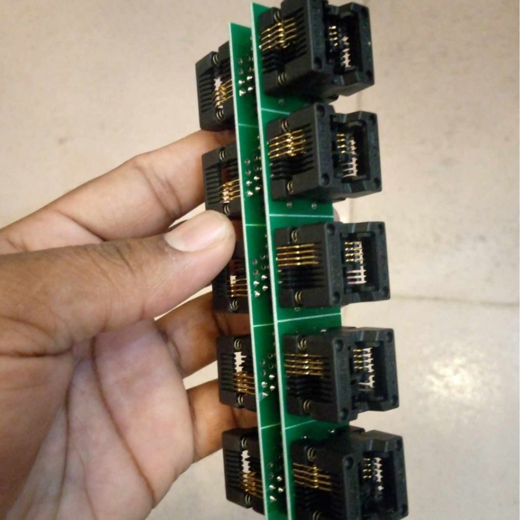 Picture of SOIC8 SOP8 To DIP8 Programmer Adapters Socket Converter Module 150mil For 25xx EEPROM Flash 8 Pin SMD Programming Leads